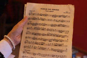 Muzik-Zevkiniz-Kimden-Uzak-Durdugunuzu-Ele-Veriyor-Mu-featured